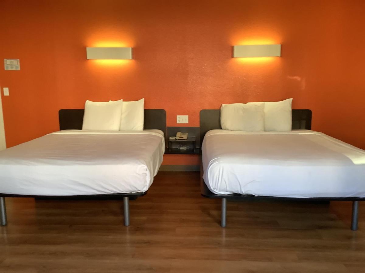 Carlsbad Village Inn المظهر الخارجي الصورة