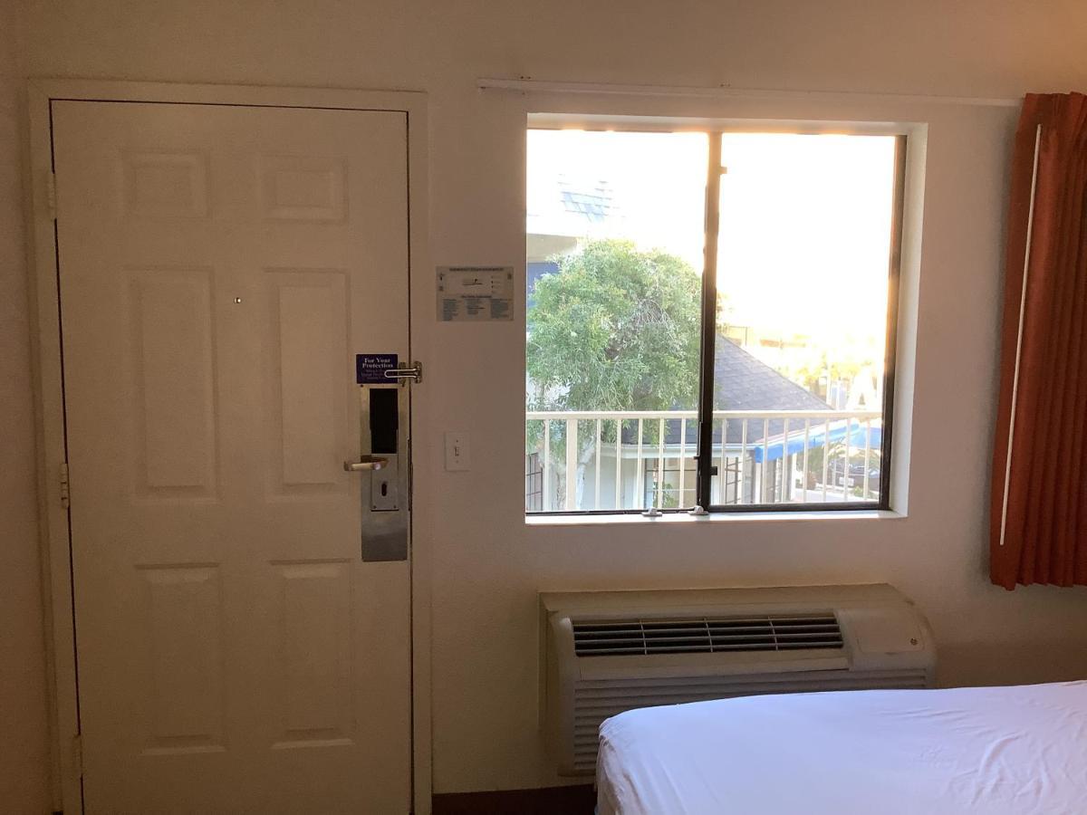 Carlsbad Village Inn المظهر الخارجي الصورة